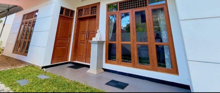 Luxury House for Sale in Pannipitiya | පන්නිපිටිය නවීන නිවසක් විකිණීමට - Image 3