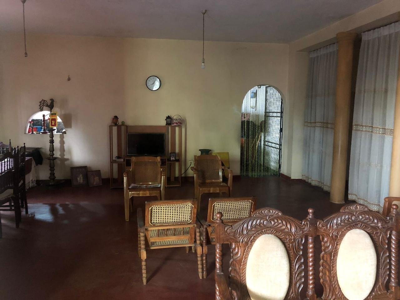 House and Land for Sale in Kandy | මහනුවර නිවස සහ ඉඩමක් විකිණීමට - Image 11