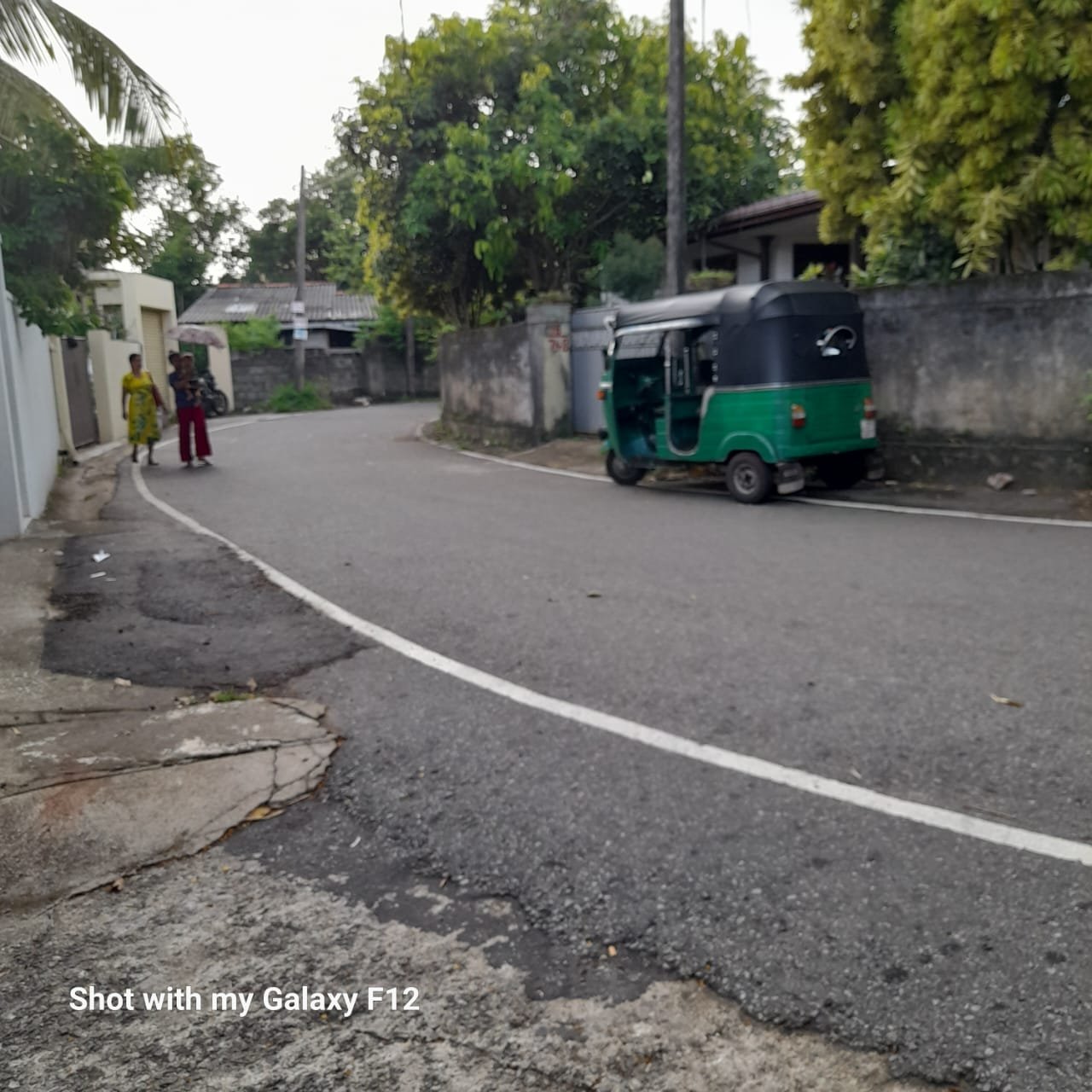 House with Land for Sale in Magaragama | මහරගම නිවසක් සහ ඉඩමක් විකිණීමට - Image 11