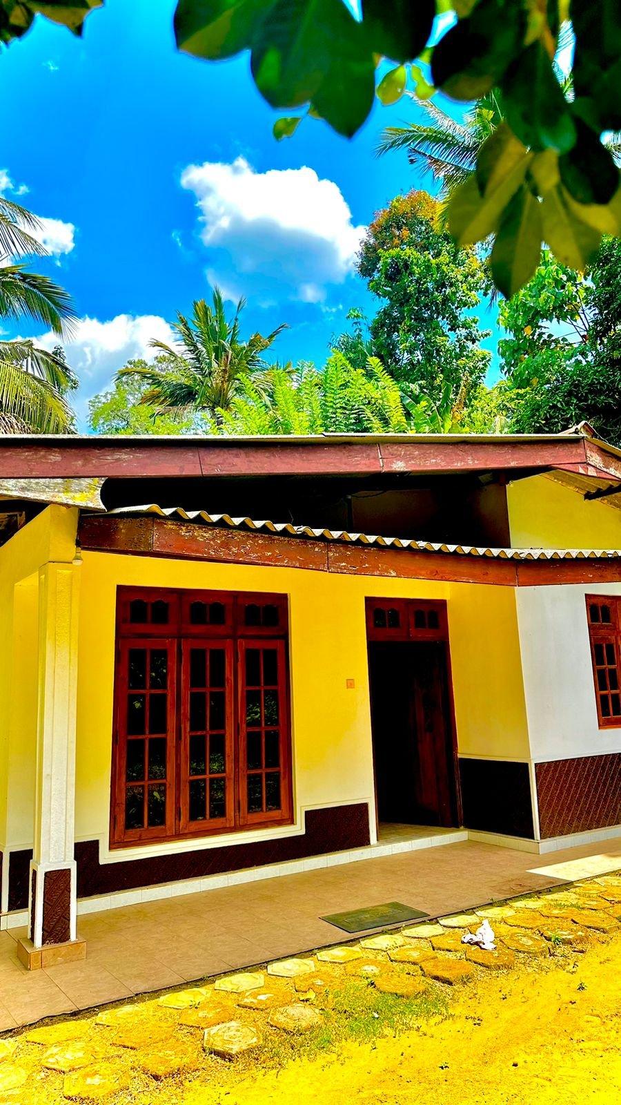 House with Land for Sale in Katugastota Kandy – මහනුවර කටුගස්තොට නිවසක් සහිත ඉඩමක් විකිණීමට - Image 8