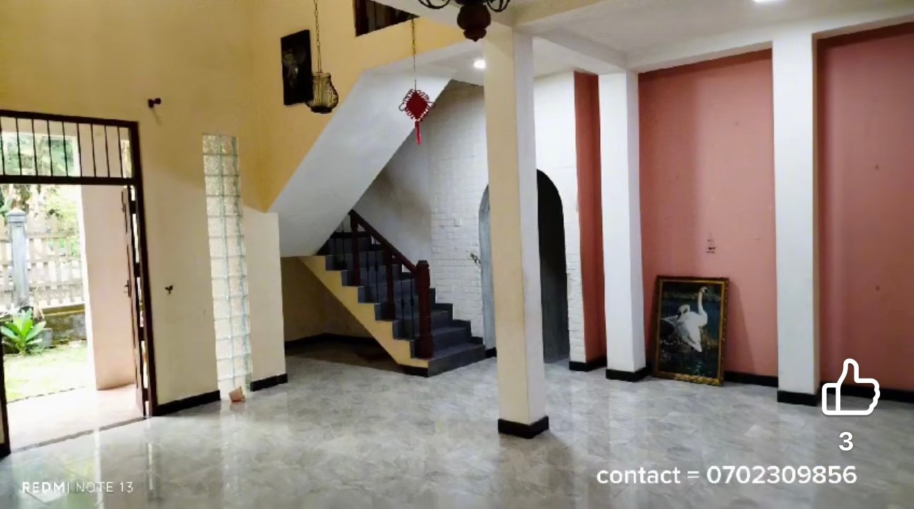 House for Sale in Gampaha | ගම්පහ දෙමහල් නිවසක් ඉක්මණින් විකිණීමට - Image 5